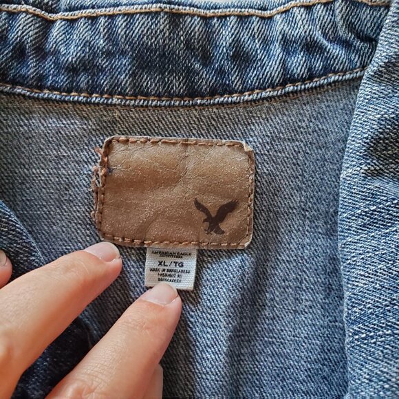 American Eagle Y2K Blue Jean Distressed Jacket XL - Picture 9 of 14